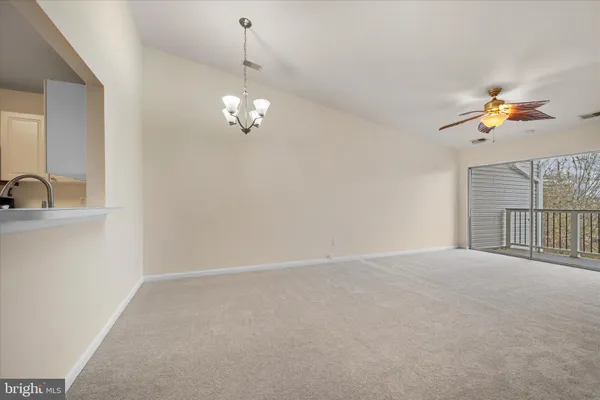 $389,900 | 44106 Natalie Terrace, Unit 301, Ashburn, VA 20147