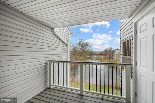 $389,900 | 44106 Natalie Terrace, Unit 301, Ashburn, VA 20147