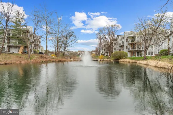 $389,900 | 44106 Natalie Terrace, Unit 301, Ashburn, VA 20147