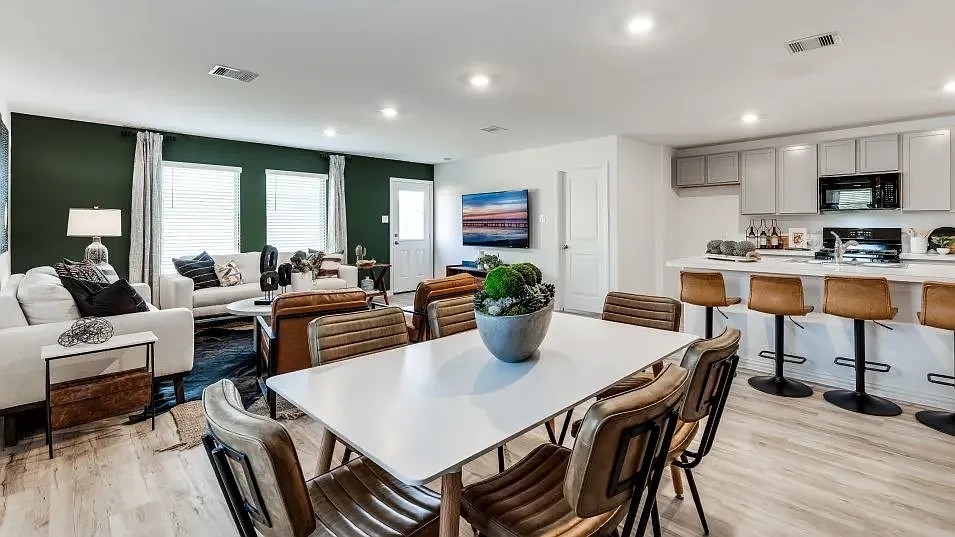 5307 Samuel Run Bryan, TX 77807 - Photo 6 of 14