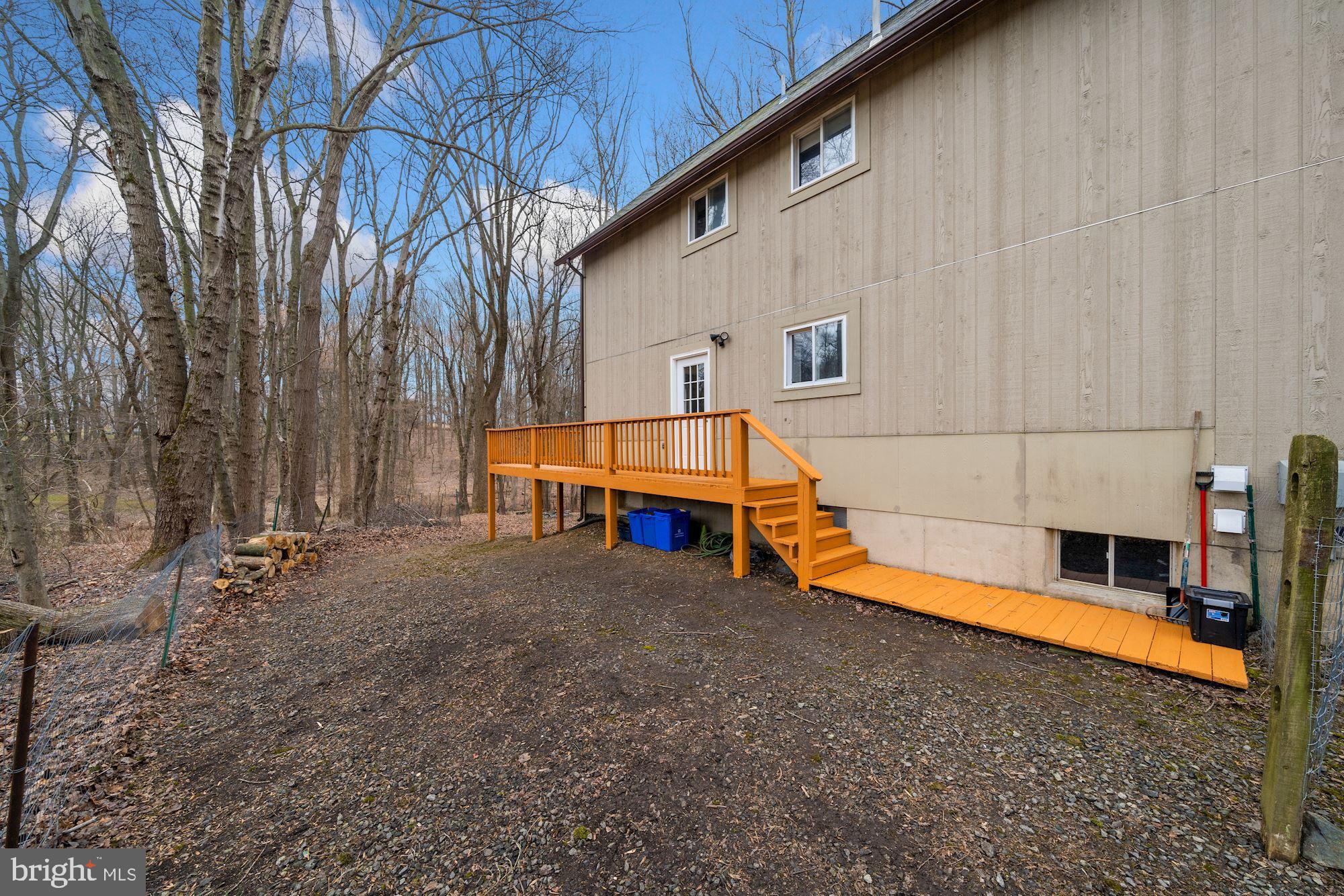 9507 Stewartown Road Gaithersburg, MD 20879 - Photo 30 of 35 Gallery Image 30