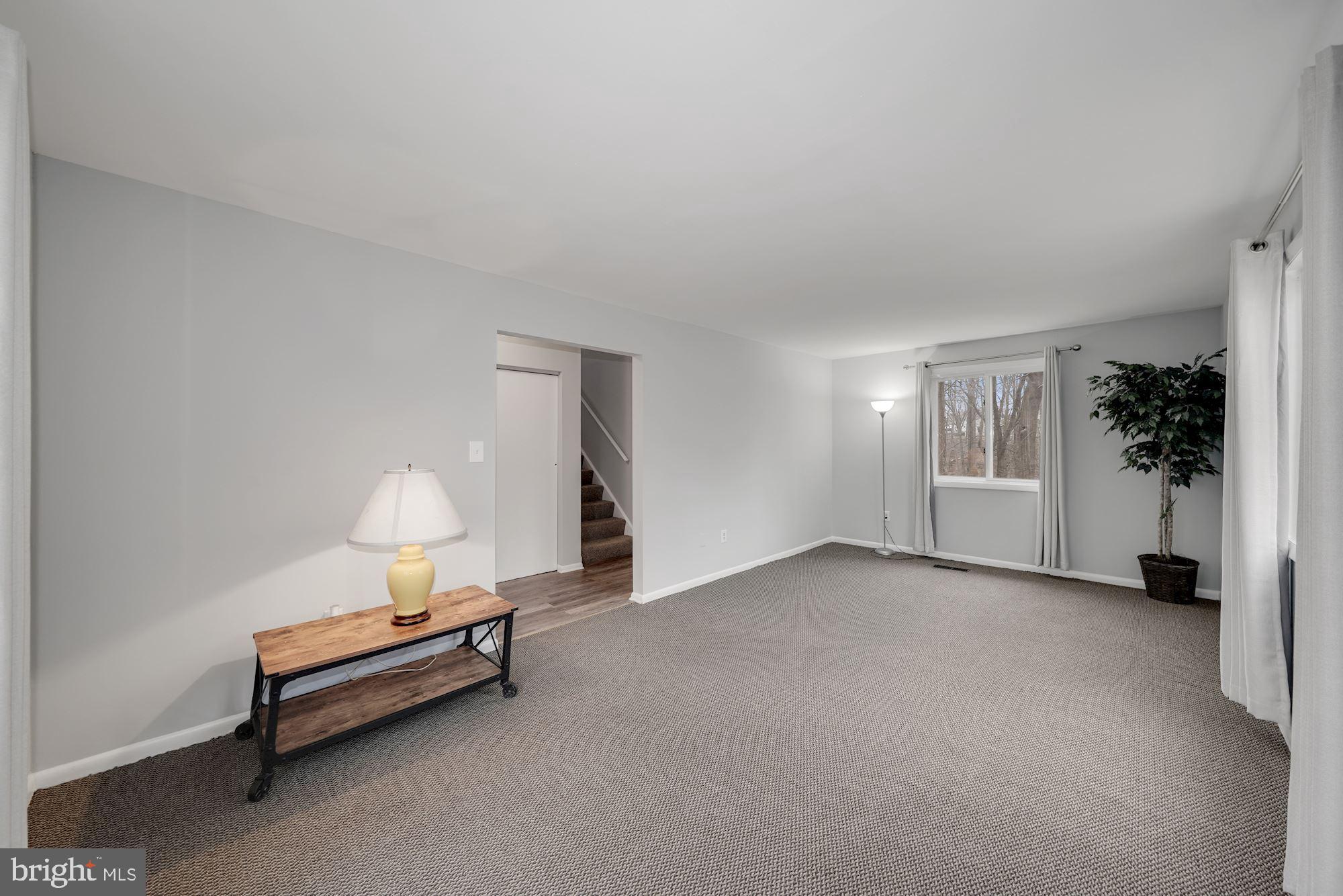 9507 Stewartown Road Gaithersburg, MD 20879 - Photo 7 of 35 Gallery Image 7