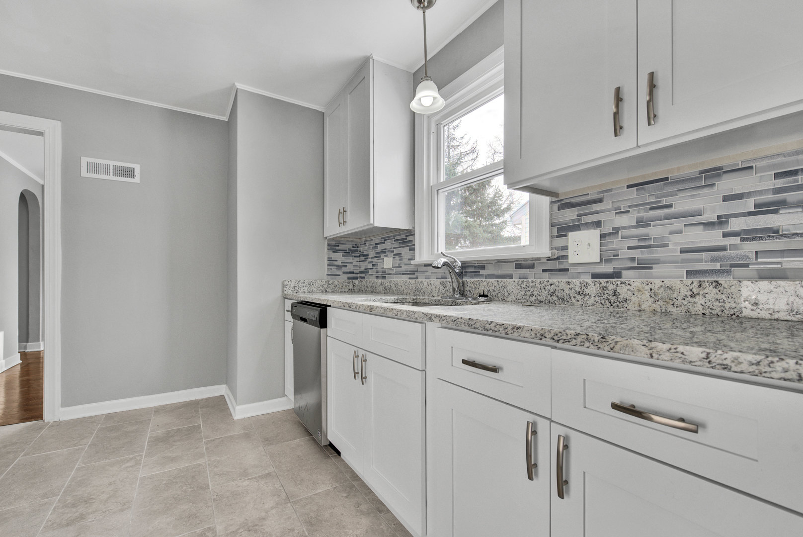 15034 Hamlin Avenue Midlothian, IL 60445 - Photo 12 of 25
