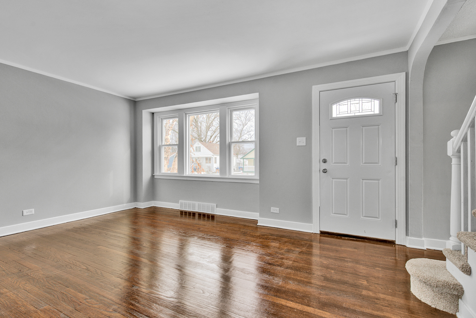 15034 Hamlin Avenue Midlothian, IL 60445 - Photo 4 of 25
