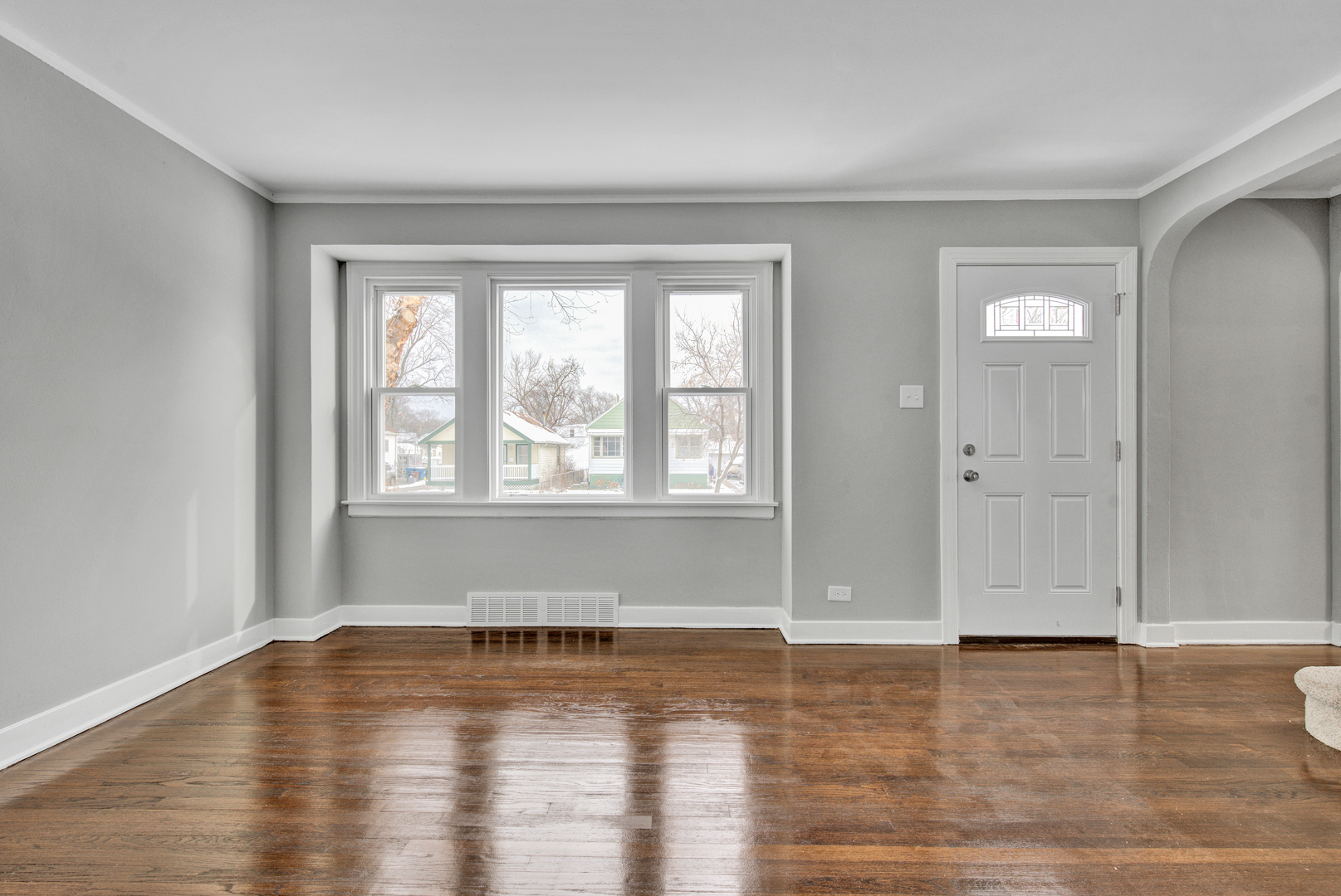 15034 Hamlin Avenue Midlothian, IL 60445 - Photo 5 of 25