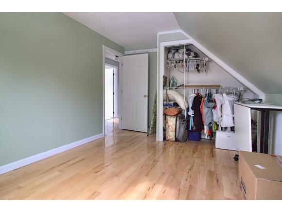 932 Dunbarton Road Manchester, NH 03102 - Photo 23 of 25