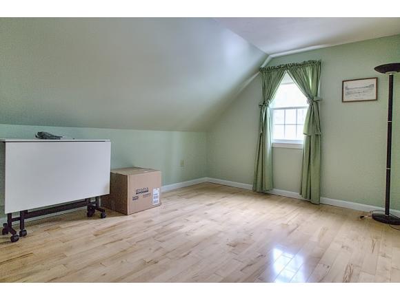 932 Dunbarton Road Manchester, NH 03102 - Photo 24 of 25