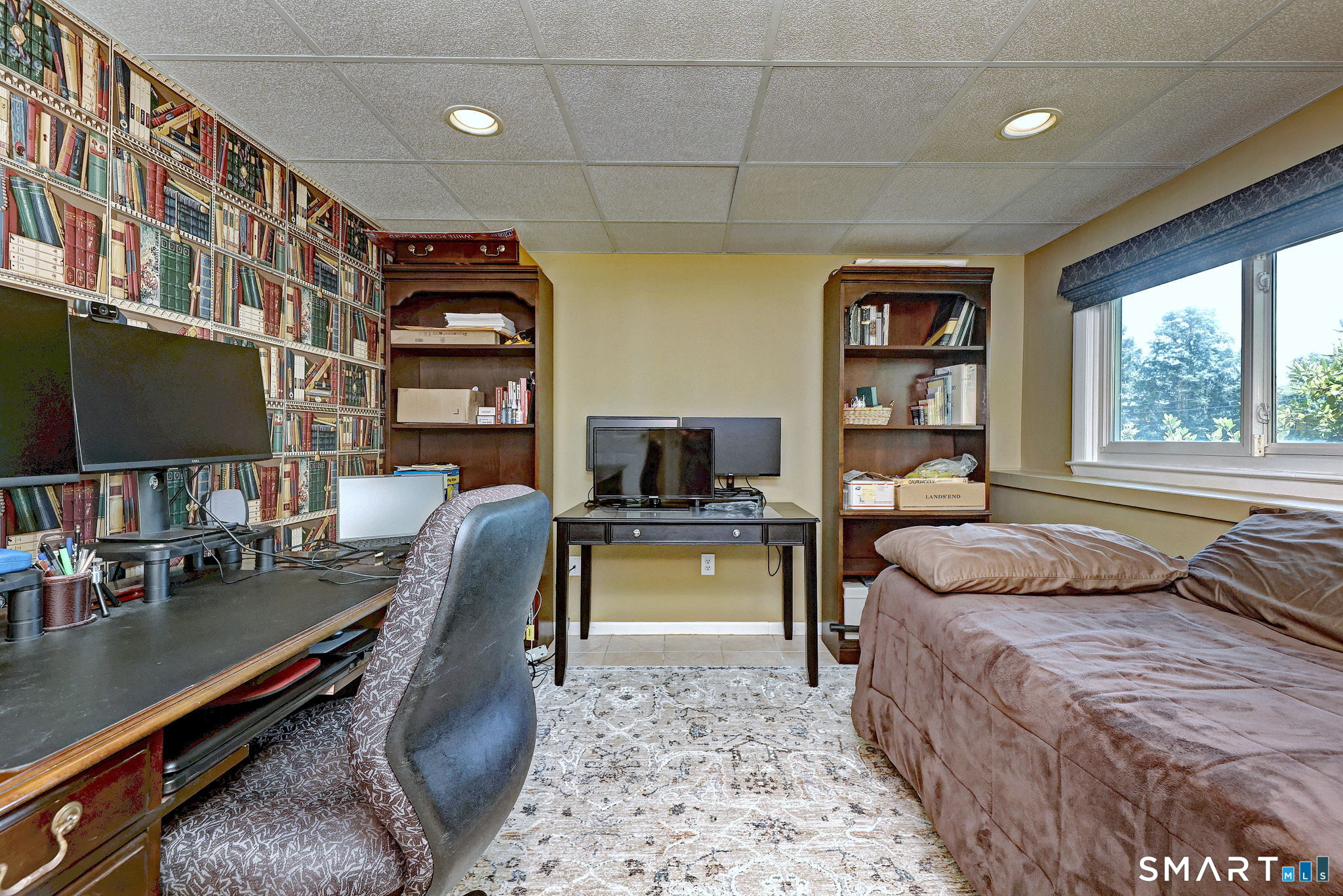 31 Paugussett Road Newtown, CT 06482 - Photo 35 of 40