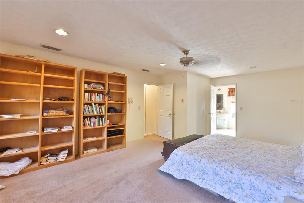2710 Lewis Road Dover, FL 33527 - Photo 23 of 56