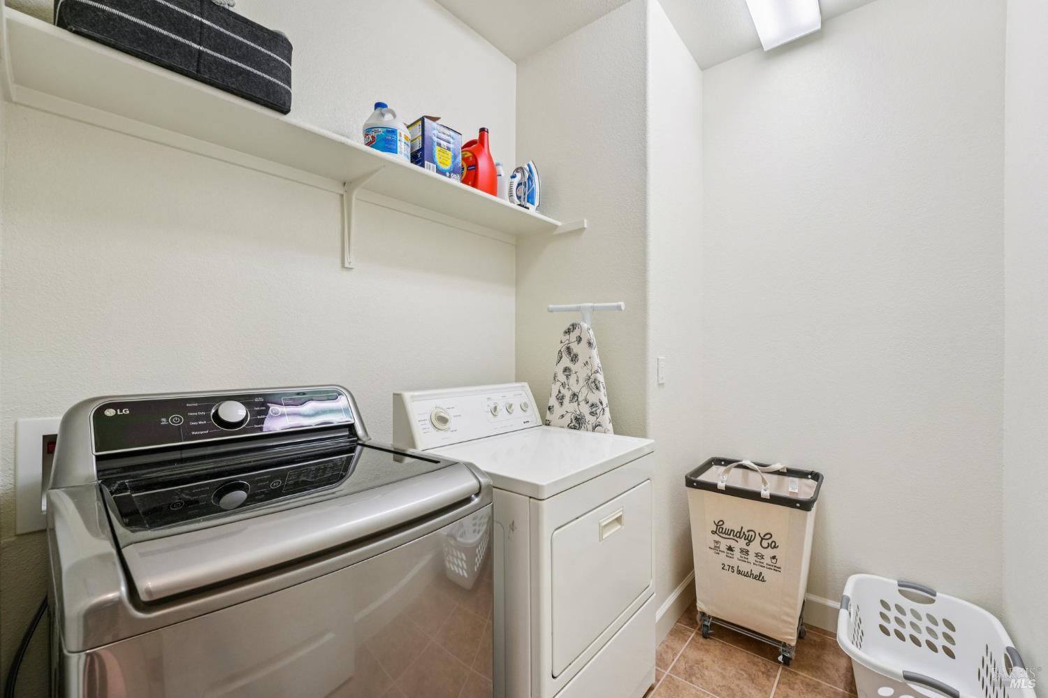 1884 Woodsage Way Santa Rosa, CA 95404 - Photo 20 of 44