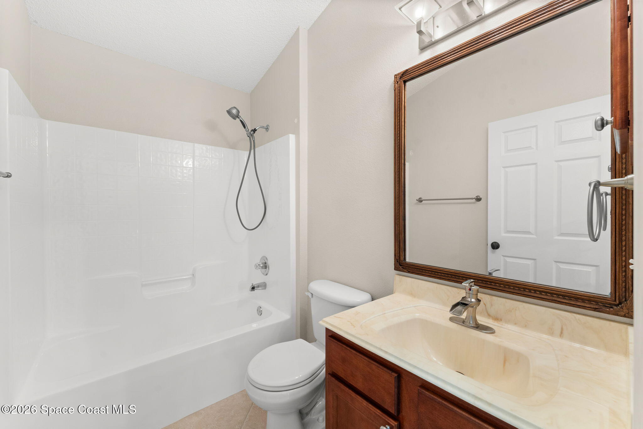 4741 Decatur Circle Melbourne, FL 32934 - Photo 33 of 45 Second Full Bathroom