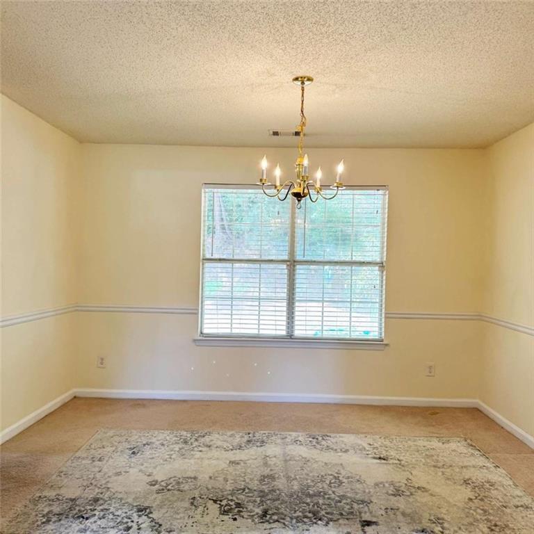 2465 Marsh Rabbit Bend Decatur, GA 30035 - Photo 5 of 32
