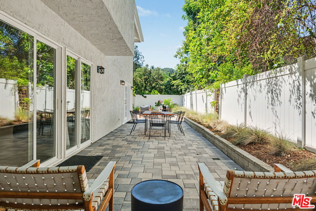 4866 Rosa Road Woodland Hills, CA 91364 - Photo 24 of 49