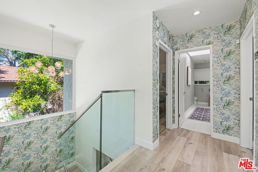 4866 Rosa Road Woodland Hills, CA 91364 - Photo 31 of 49