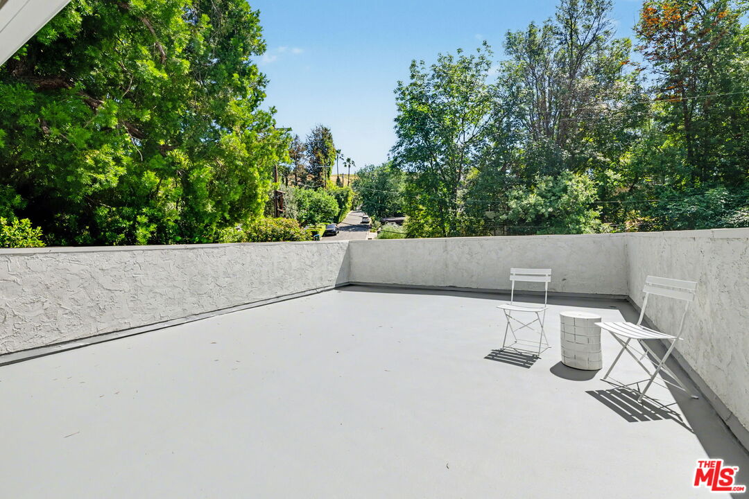 4866 Rosa Road Woodland Hills, CA 91364 - Photo 48 of 49