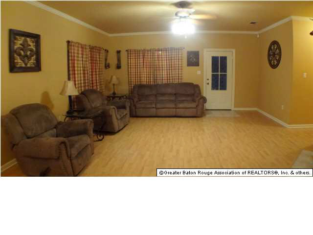 7929 Ben Fugler Road Denham Springs, LA 70706 - Photo 4 of 16 Gallery Image 4