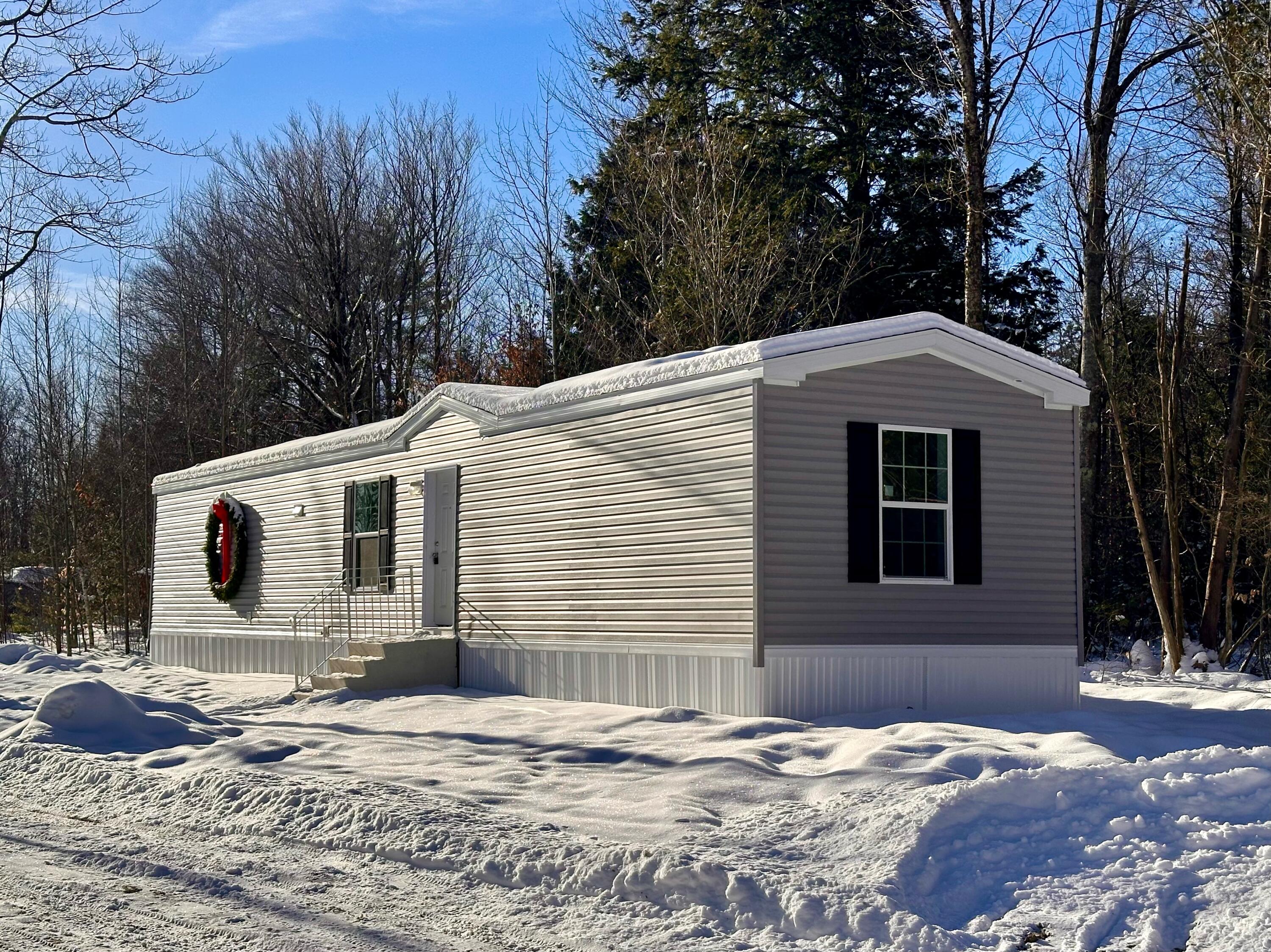 62 Boardman Road Madison, ME 04950 - Photo 1 of 34 image1