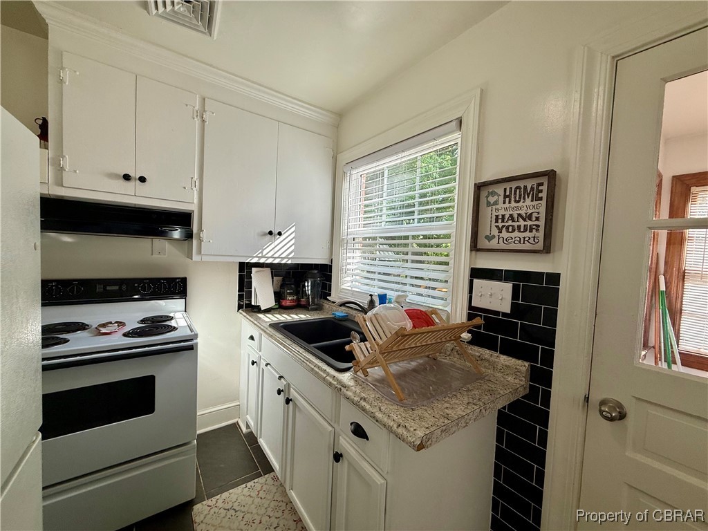 2266 Hayes Road Hayes, VA 23072 - Photo 8 of 23
