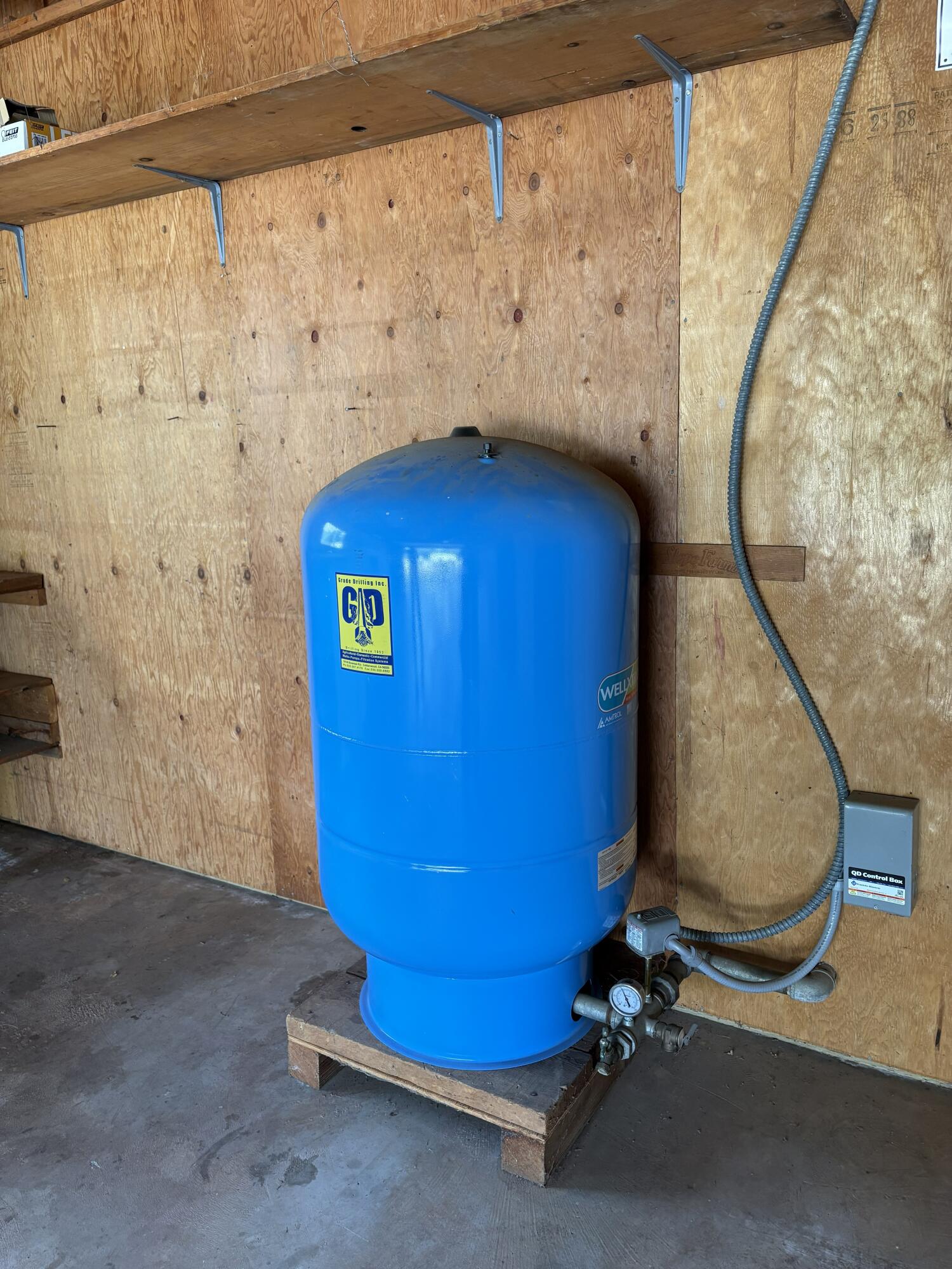 18659 Thomas Road Anderson, CA 96007 - Photo 30 of 45 Well Pump