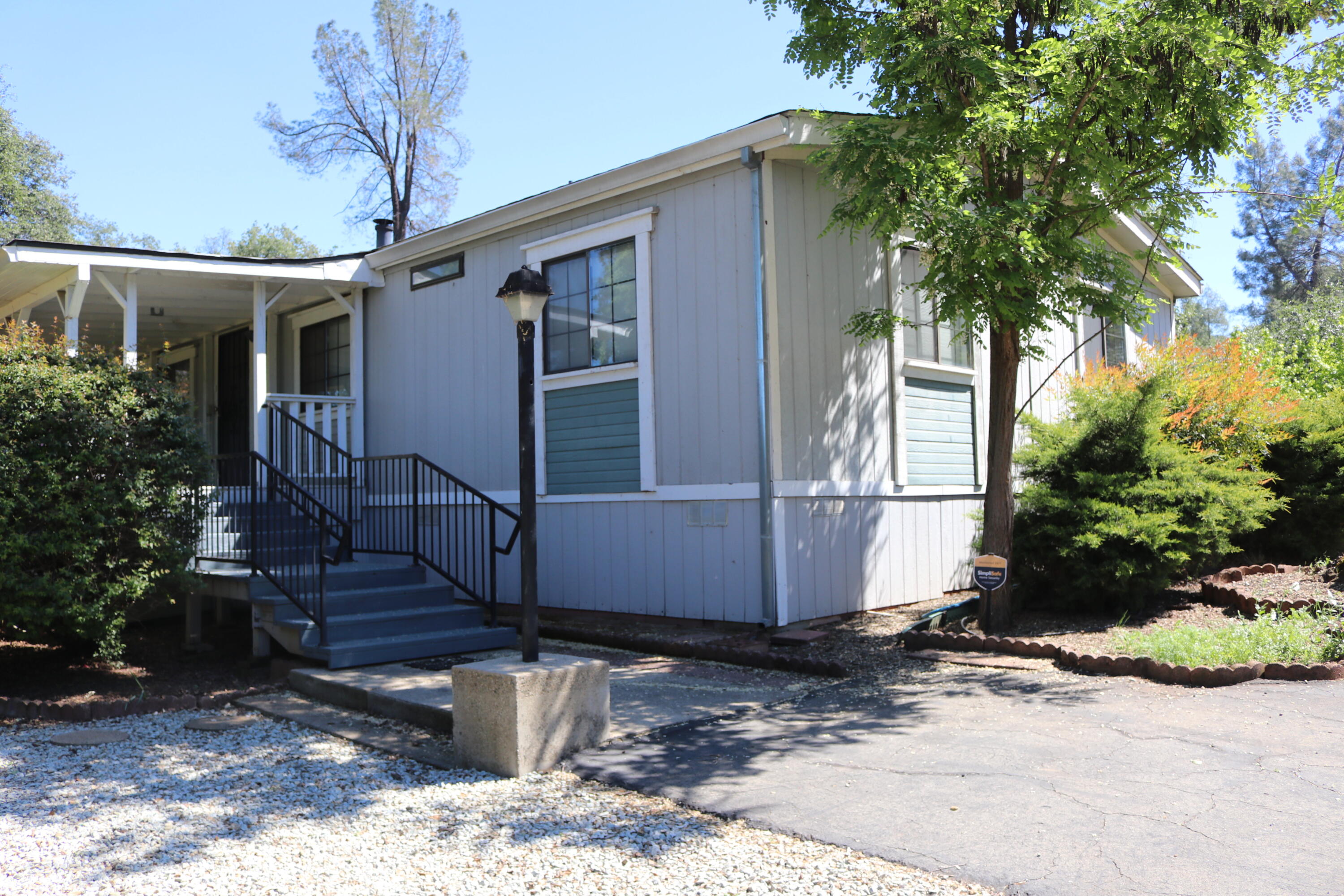 18659 Thomas Road Anderson, CA 96007 - Photo 4 of 45 IMG_6584