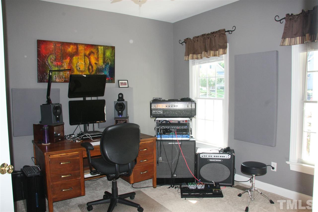 2209 Saltree Place Raleigh, NC 27614 - Photo 4 of 23 Gallery Image 4
