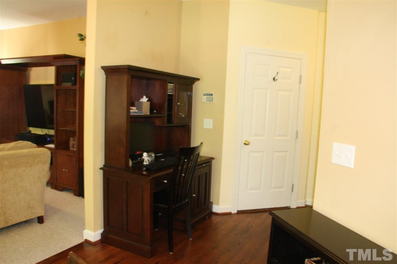 2209 Saltree Place Raleigh, NC 27614 - Photo 6 of 23 Gallery Image 6