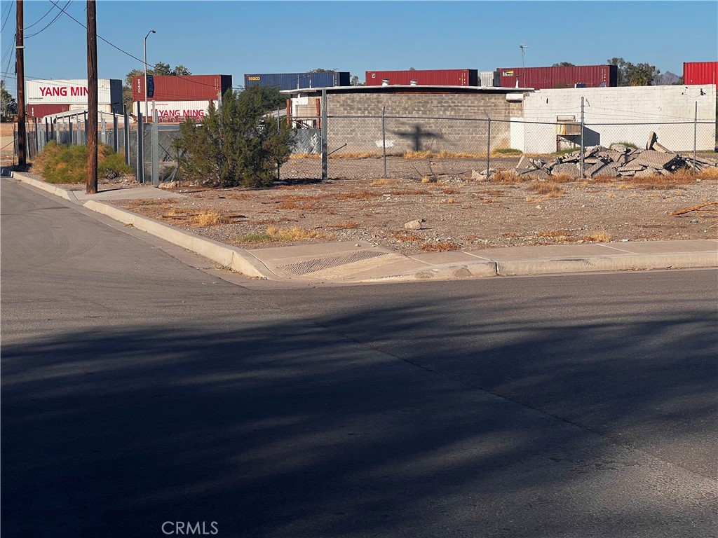 521 Quivera Street Needles, CA 92363 - Photo 7 of 17 a view of parking