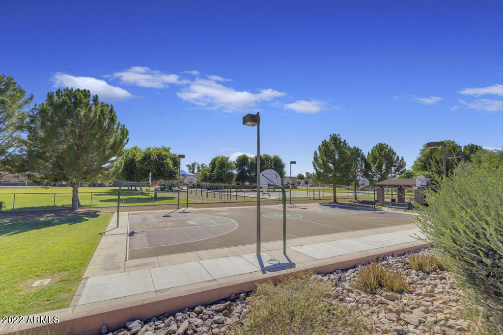3160 East Blue Ridge Way Gilbert, AZ 85298 - Photo 41 of 43 043BlueRidgeWay001