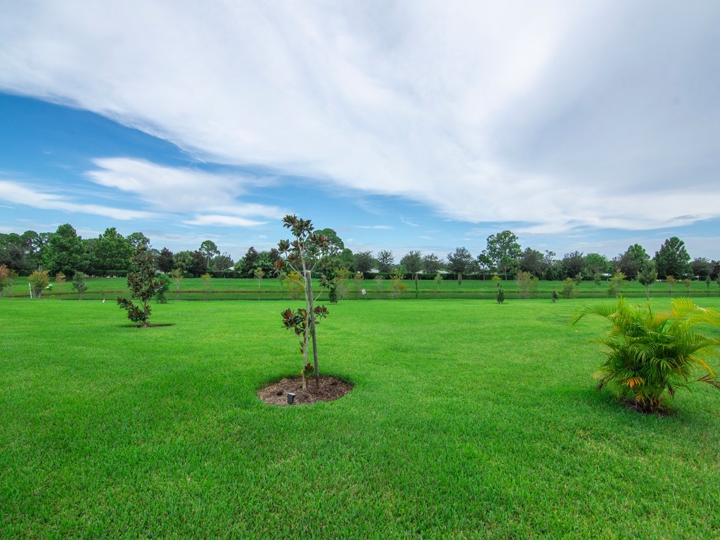 2040 Amazon Way Southwest Vero Beach, FL 32962 - Photo 24 of 35