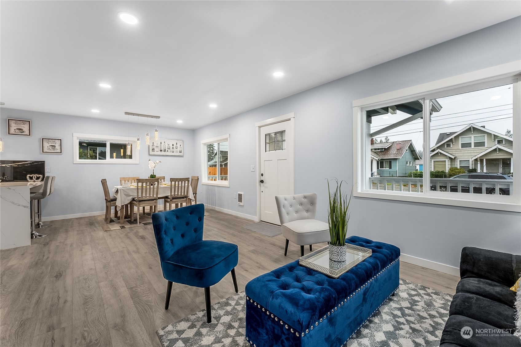 3217 South Durango Street Tacoma, WA 98409 - Photo 5 of 21 a living room with furniture and wooden floor