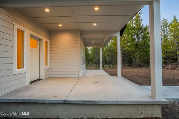 $1,250,000 | 150 Atlanta Way, Spirit Lake, ID 83869