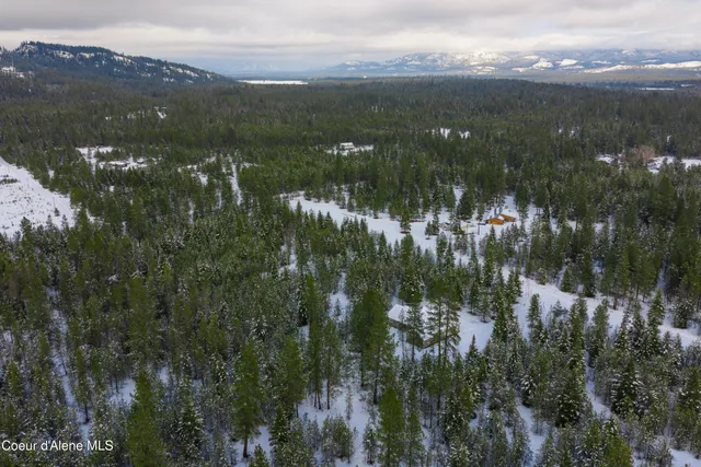 $1,250,000 | 150 Atlanta Way, Spirit Lake, ID 83869