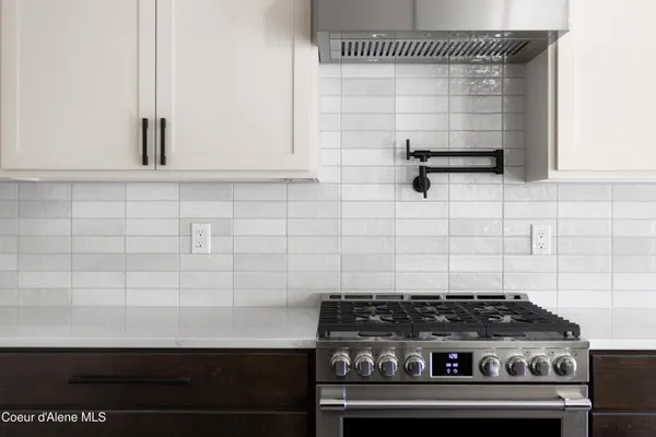 $1,250,000 | 150 Atlanta Way, Spirit Lake, ID 83869