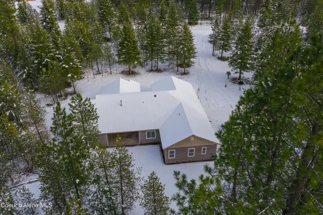 $1,250,000 | 150 Atlanta Way, Spirit Lake, ID 83869