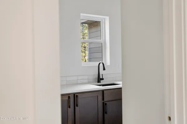 $1,250,000 | 150 Atlanta Way, Spirit Lake, ID 83869