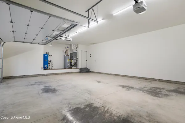 $1,250,000 | 150 Atlanta Way, Spirit Lake, ID 83869