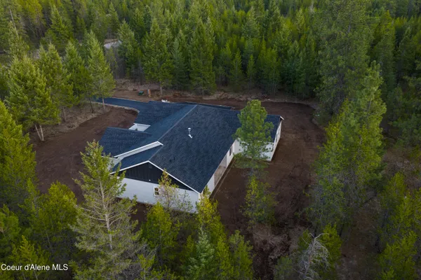 $1,250,000 | 150 Atlanta Way, Spirit Lake, ID 83869