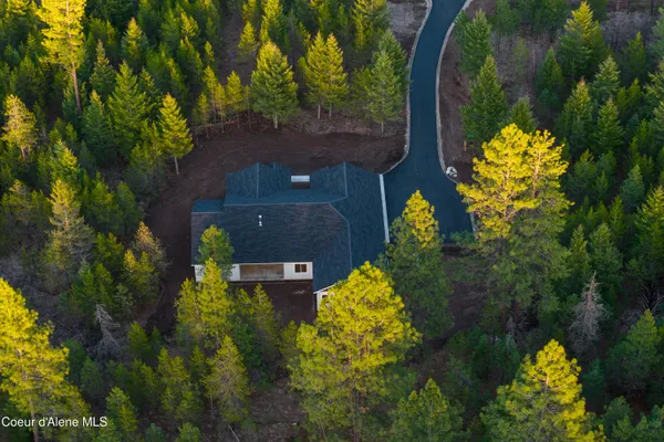 $1,250,000 | 150 Atlanta Way, Spirit Lake, ID 83869