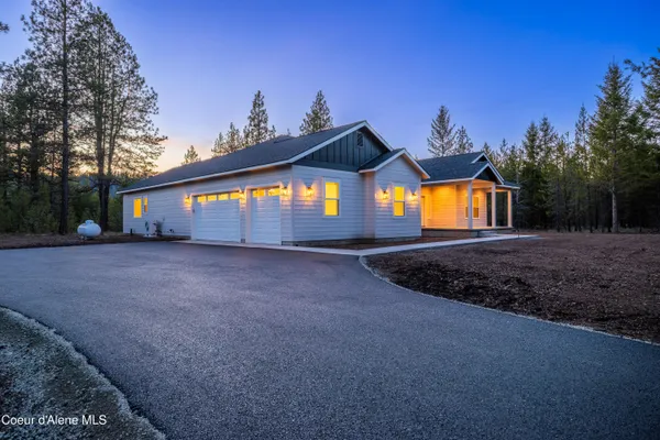 $1,250,000 | 150 Atlanta Way, Spirit Lake, ID 83869