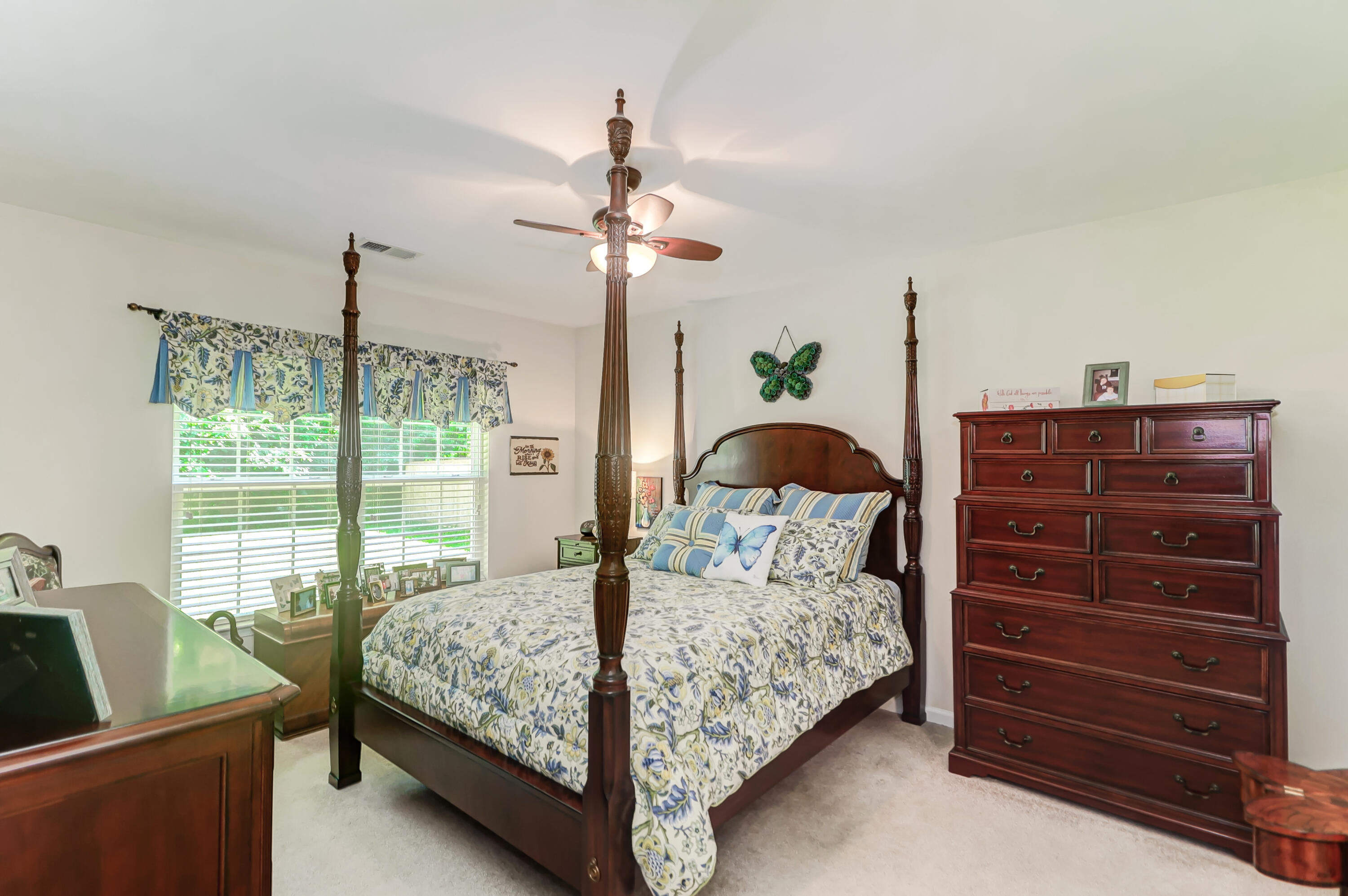 250 Island Green Road Goose Creek, SC 29445 - Photo 22 of 41 250 Island Green (27)