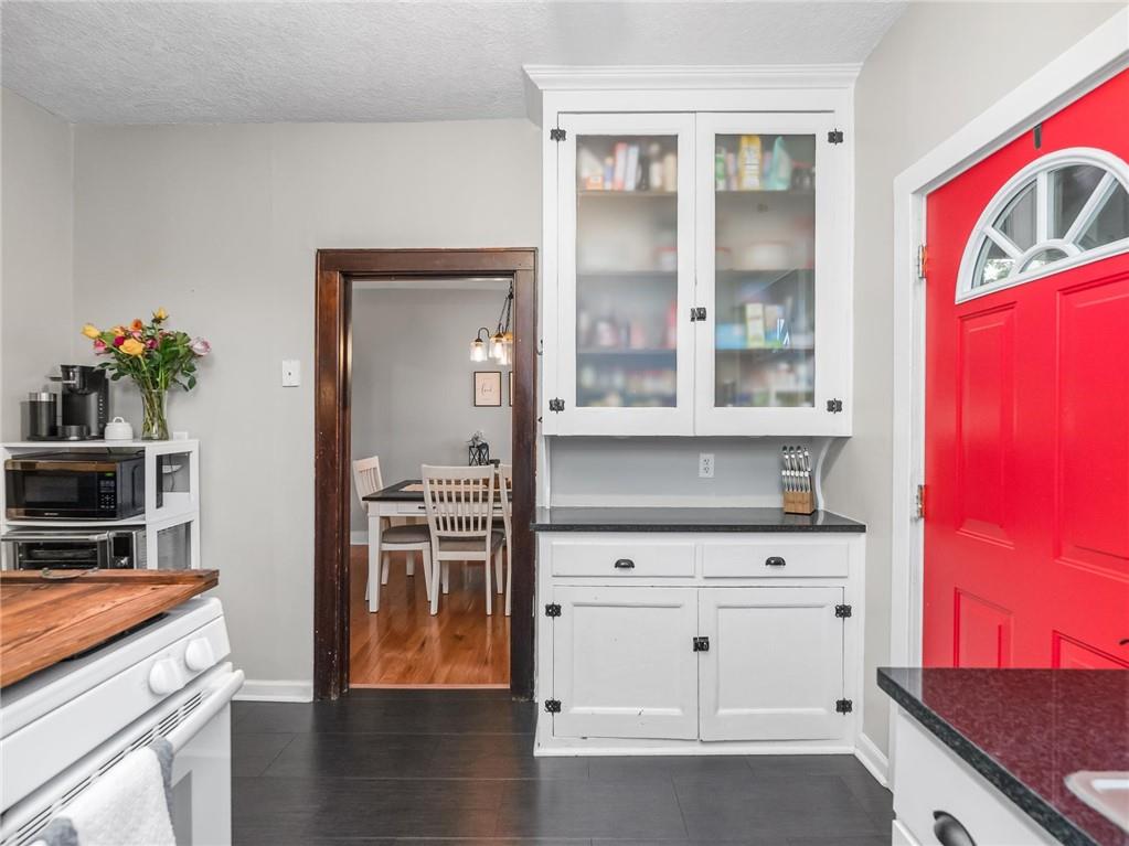 258 Wayne Street Baden, PA 15005 - Photo 12 of 27