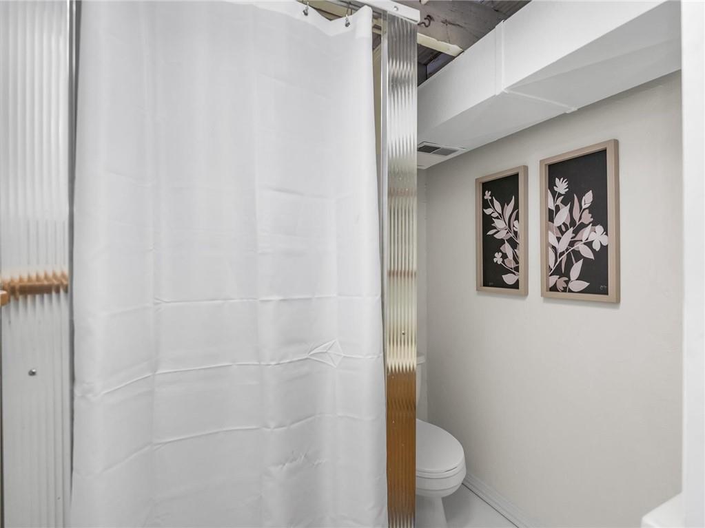 258 Wayne Street Baden, PA 15005 - Photo 20 of 27