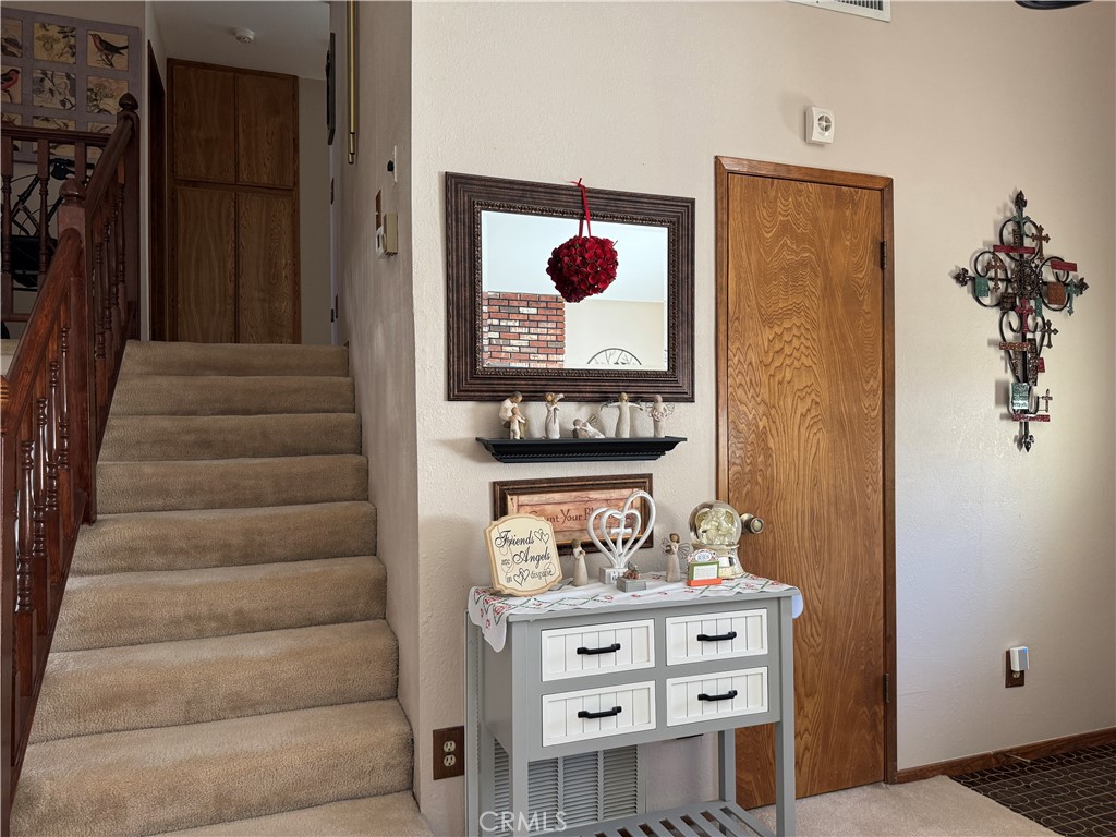 751 Rimrock Road Barstow, CA 92311 - Photo 6 of 33 a view of dresser with window