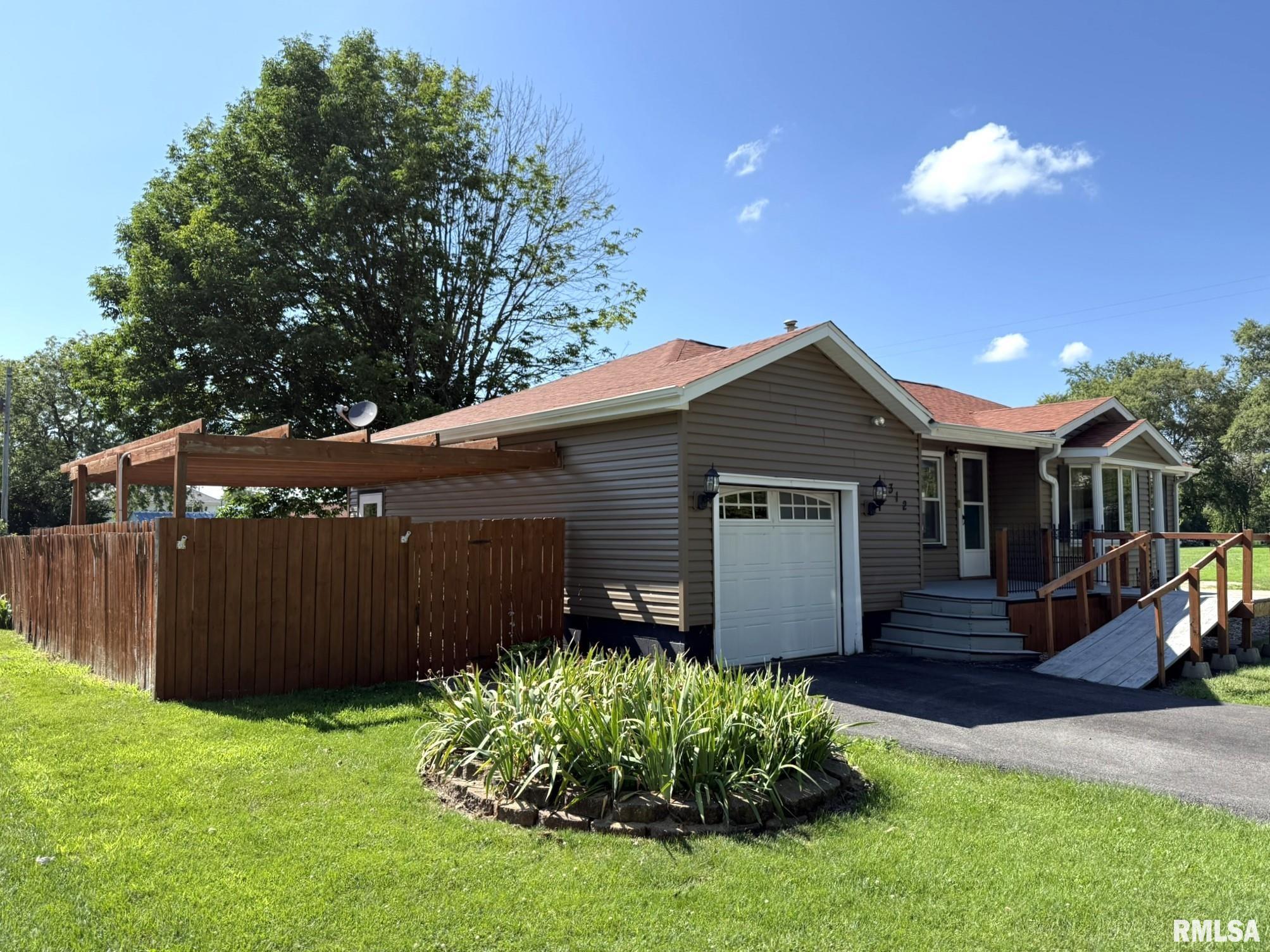 312 North Yates Street Alpha, IL 61413 - Photo 11 of 41 Gallery Image 11