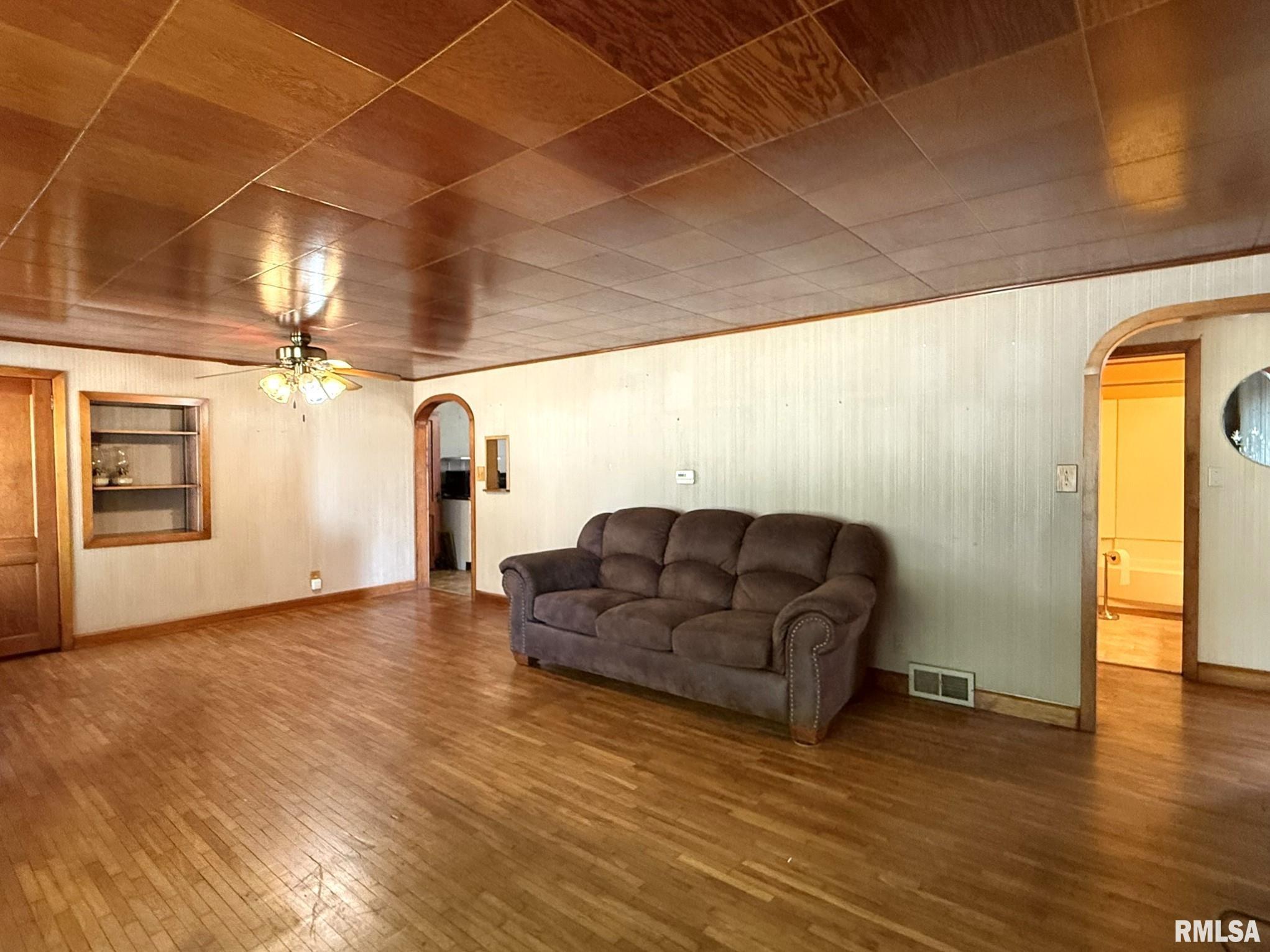 312 North Yates Street Alpha, IL 61413 - Photo 15 of 41 Gallery Image 15