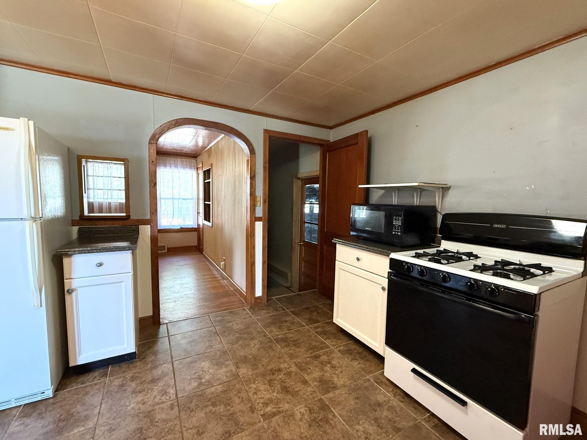 312 North Yates Street Alpha, IL 61413 - Photo 21 of 41 Gallery Image 21