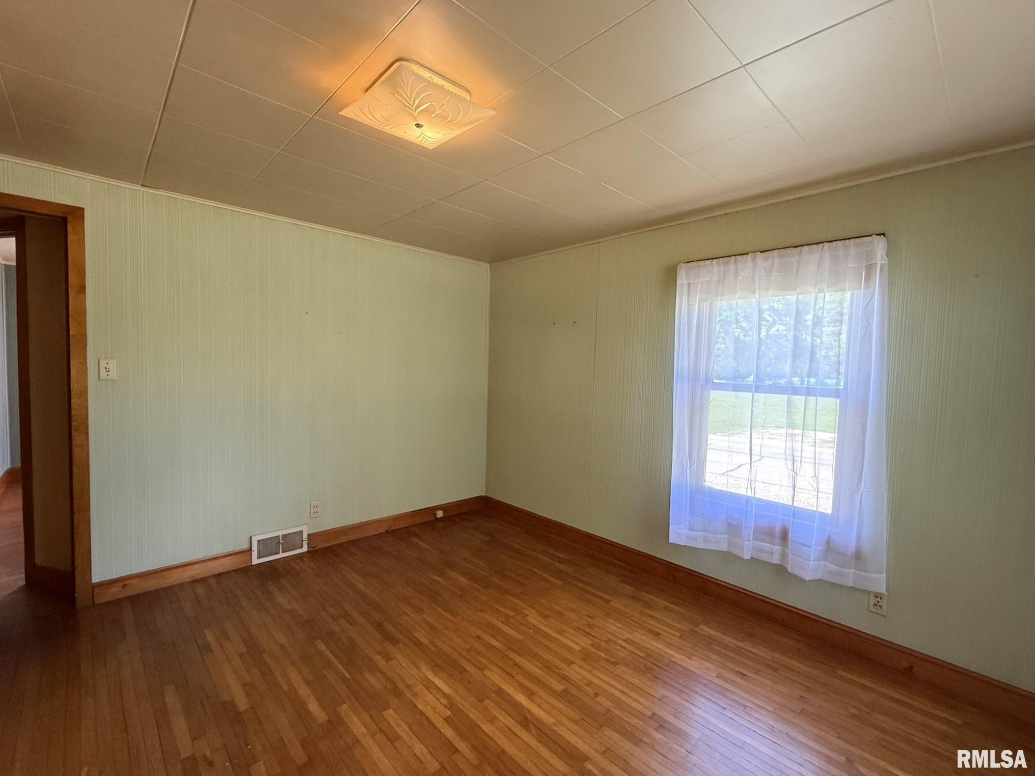312 North Yates Street Alpha, IL 61413 - Photo 27 of 41 Gallery Image 27