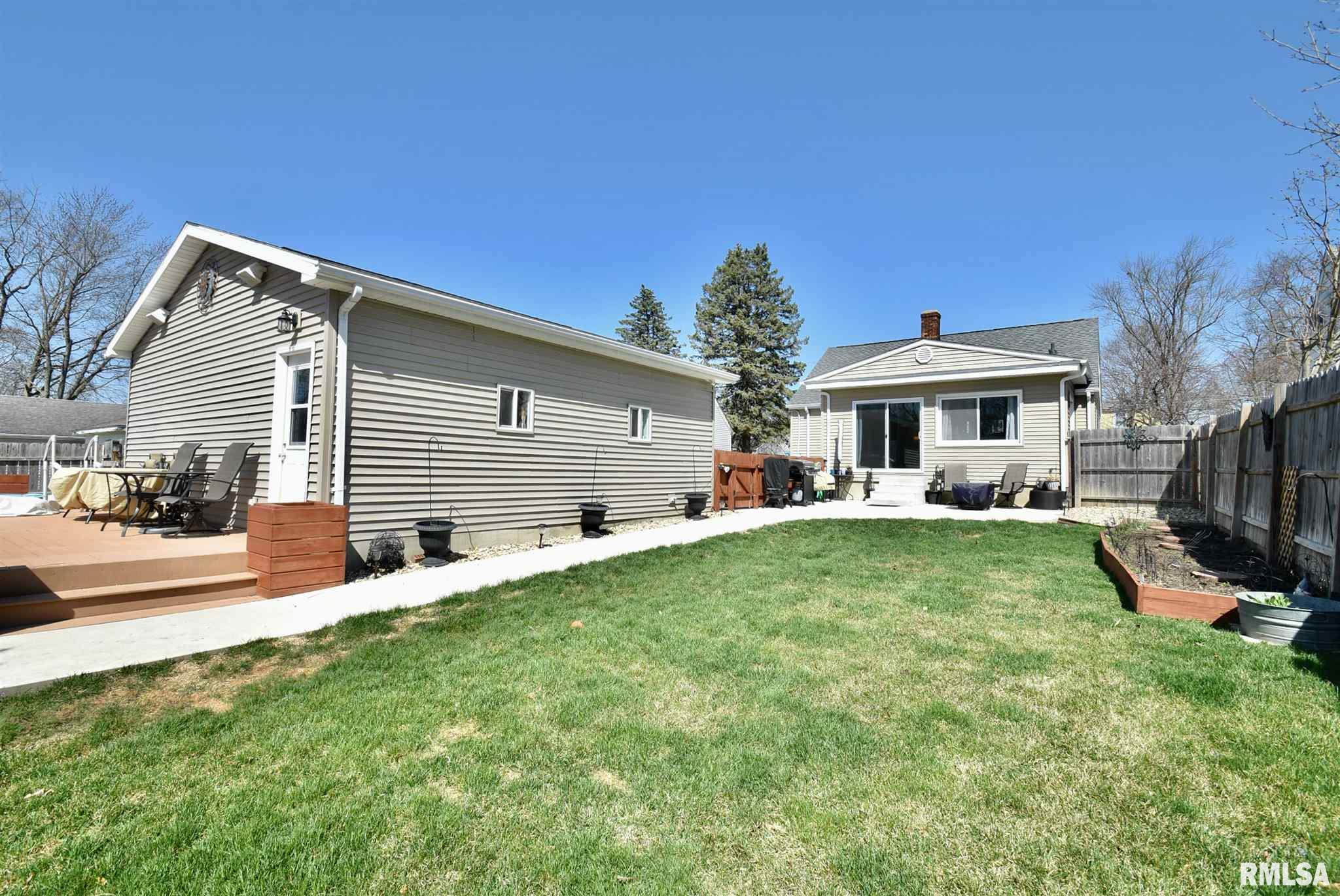 712 Spring Street Washington, IL 61571 - Photo 40 of 48 Gallery Image 40