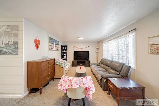 $364,000 | 670 Garfield Street, Idaho Falls, ID 83401