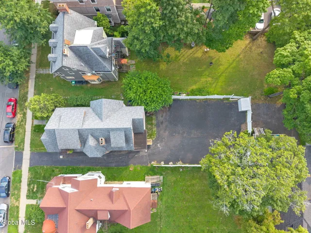 $549,000 | 113 South Lake Avenue, Albany, NY 12208